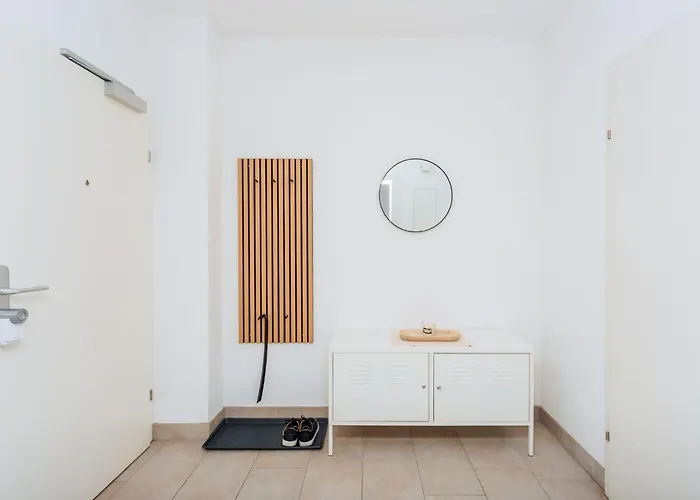 Zentral Gelegenes Nahe Altstadt & Messe