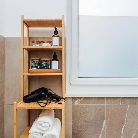 Zentral Gelegenes Nahe Altstadt & Messe 公寓 *